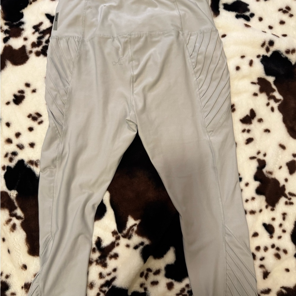 Reebok leggings large